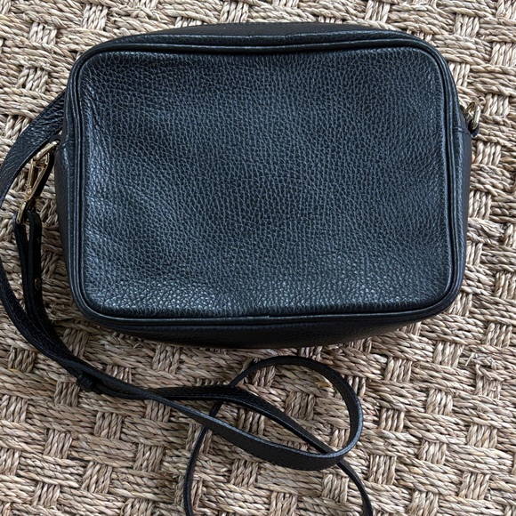 Quince Black Italian Leather Crossbody Bag - Picture 2 of 7